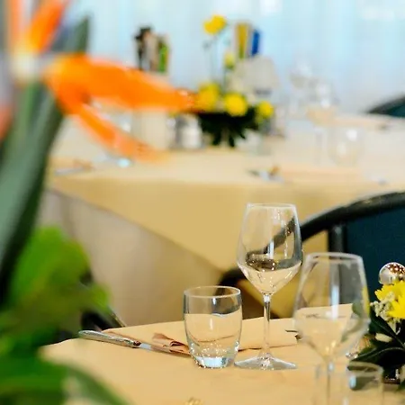 Ristorante Primavera 호텔