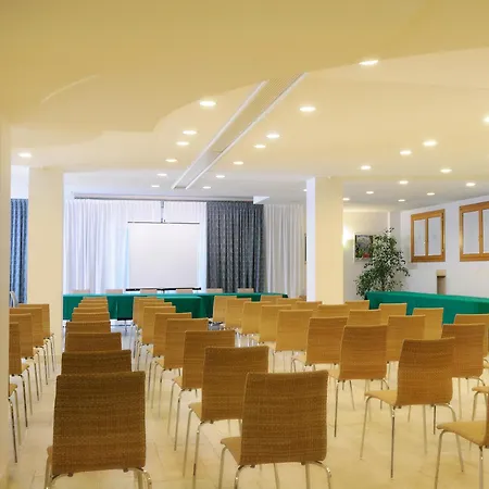 מלון Ristorante Primavera 3*