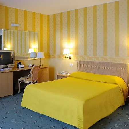 Hotel Ristorante Primavera Godega di SantʼUrbano